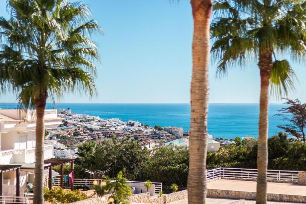 Villa Fantastic Townhouse With Pool And Sea Views Albufeira Exterior foto